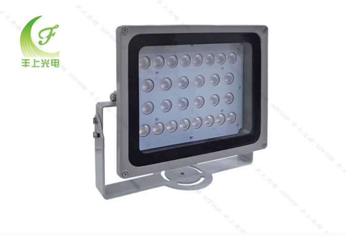 豐上光電補(bǔ)光燈配合視頻監(jiān)控抓拍精準(zhǔn)捕捉“黑煙車(chē)”