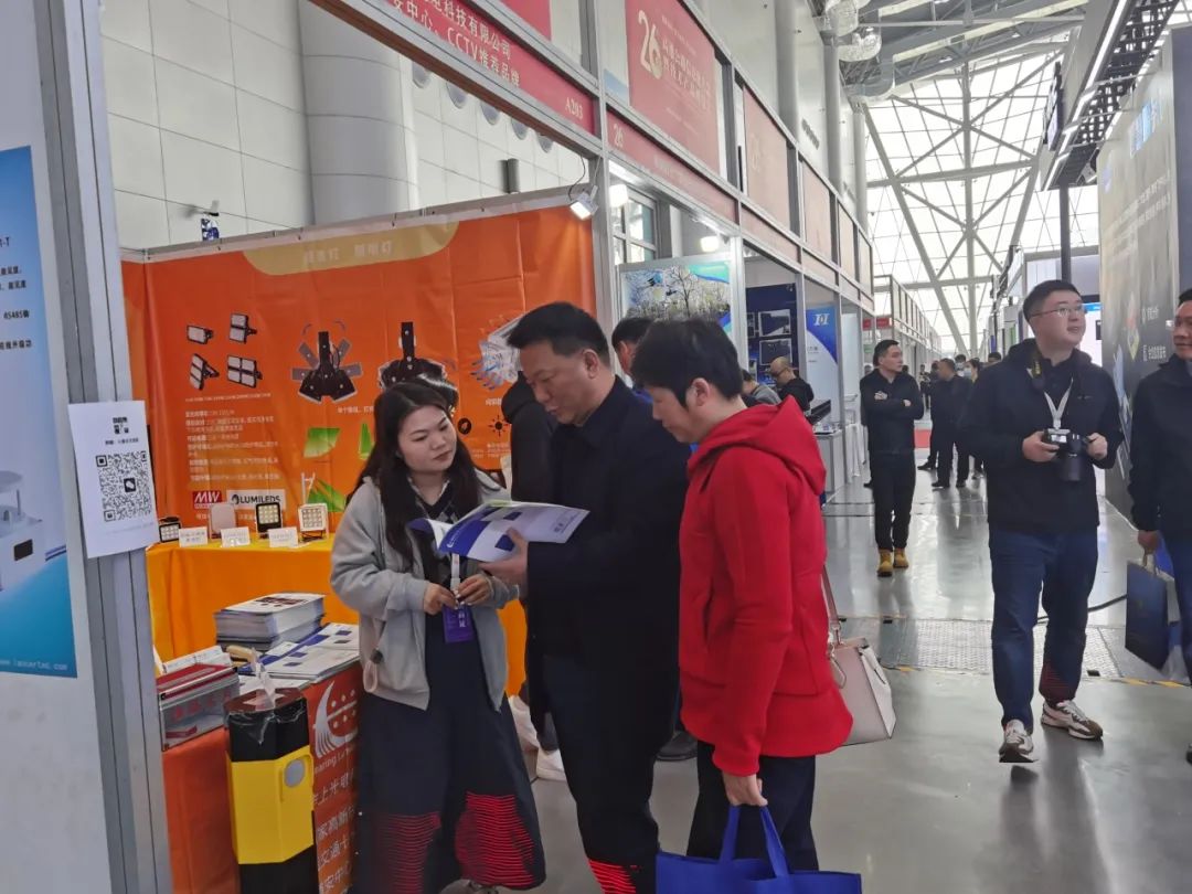 1711707290106852.jpg 1711707290106852.jpg